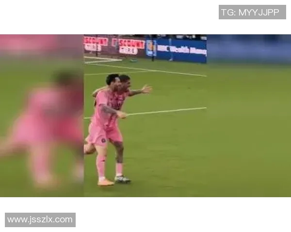 奥运会足球明星对决赛场激情碰撞展现运动精神与团队合作魅力